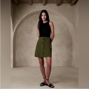 Banana Republic, Button-Front Twill Mini Skirt, Size 4 Tall, Mangrove Tree